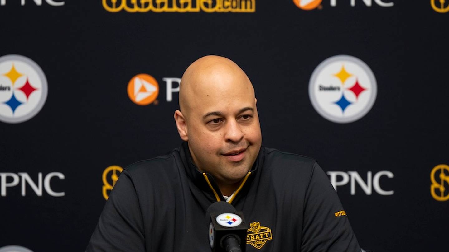 Steelers Insider Hints at First Contract Extension - And It's Surprising