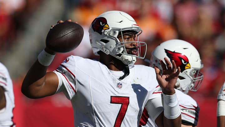 Nov 30, 2025; Tampa, Florida, USA; Arizona Cardinals quarterback Jacoby Brissett (7) throws during the first half against the Tampa Bay Buccaneers at Raymond James Stadium. Mandatory Credit: Nathan Ray Seebeck-Imagn Images Nov 30, 2025; Tampa, Florida, USA; Arizona Cardinals quarterback Jacoby Brissett (7) throws during the first half against the Tampa Bay Buccaneers at Raymond James Stadium. Mandatory Credit: Nathan Ray Seebeck-Imagn Images