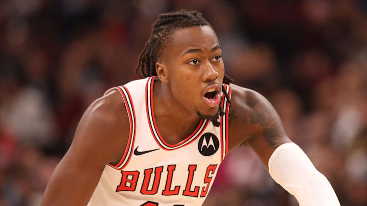 Milwaukee Bucks v Chicago Bulls