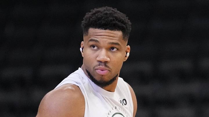 Dec 31, 2025; Milwaukee, Wisconsin, USA; Milwaukee Bucks forward Giannis Antetokounmpo (34) during warmups prior to the game against the Washington Wizards at Fiserv Forum. Mandatory Credit: Jeff Hanisch-Imagn Images Dec 31, 2025; Milwaukee, Wisconsin, USA; Milwaukee Bucks forward Giannis Antetokounmpo (34) during warmups prior to the game against the Washington Wizards at Fiserv Forum. Mandatory Credit: Jeff Hanisch-Imagn Images