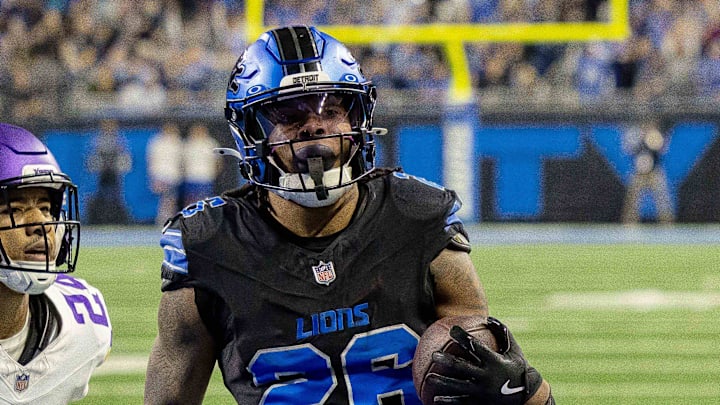 Detroit Lions running back Jahmyr Gibbs (26).
