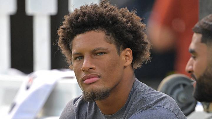 Oct 5, 2025; Inglewood, California, USA;  Los Angeles Chargers tight end Oronde Gadsden II (86) sits on the bench prior to the game against the Washington Commanders at SoFi Stadium. Mandatory Credit: Jayne Kamin-Oncea-Imagn Images