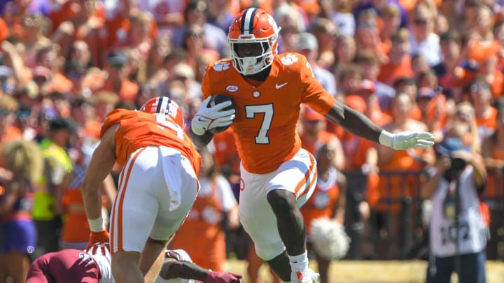 Clemson and Florida State could eventually bring about the next round of college football conference realignment. If so, the Big 12 could be interested, according to new analysis. Clemson and Florida State could eventually bring about the next round of college football conference realignment. If so, the Big 12 could be interested, according to new analysis.