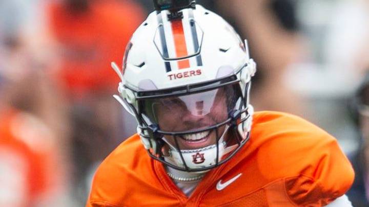 The Auburn Tigers' heavy reliance on USF Bulls transfers was addressed by the portal haul's biggest addition The Auburn Tigers' heavy reliance on USF Bulls transfers was addressed by the portal haul's biggest addition