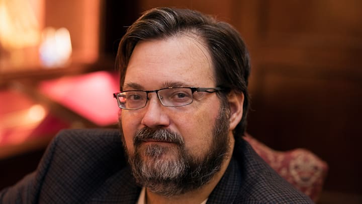 Brandon Sanderson. 