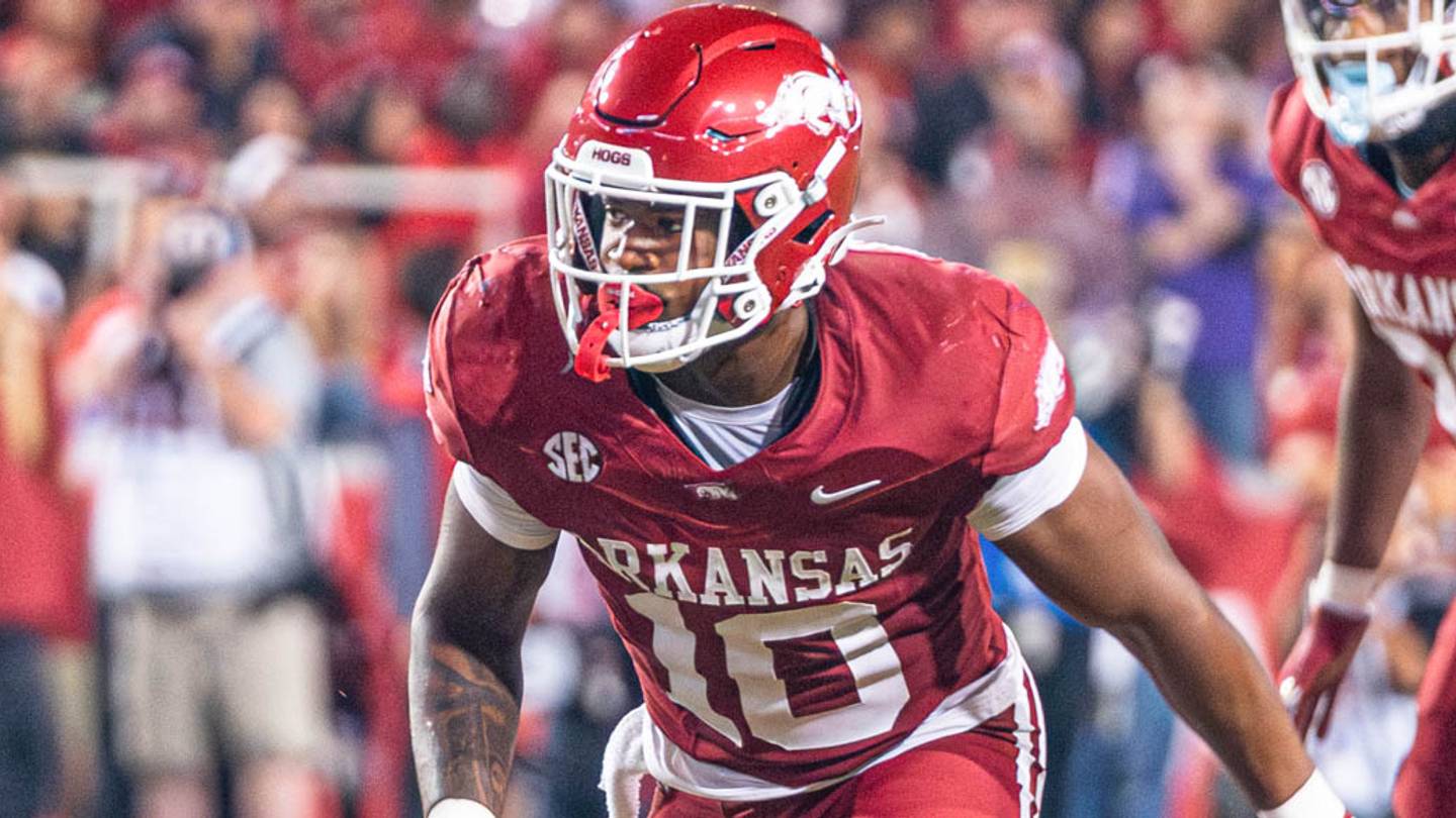 South African Razorback Sorey turning into leader for rebuilt Razorbacks defense
