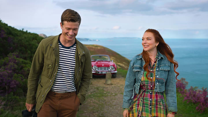 Irish Wish, (L to R) Ed Speleers as James Thomas and Lindsay Lohan as Maddie Kelly. Cr. Netflix © 2024