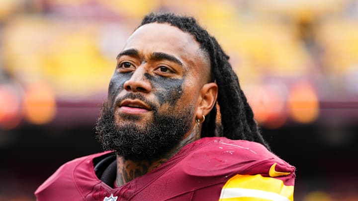 Washington Commanders linebacker Frankie Luvu