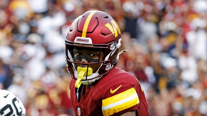 Washington Commanders wide receiver Terry McLaurin (17).