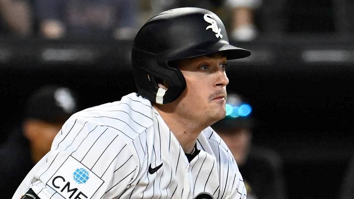 Sep 6, 2026; Chicago, Illinois, USA; Chicago White Sox left fielder Sam Antonacci (17) hits an two RBI double during the sixth inning against the Minnesota Twins at Rate Field. Mandatory Credit: Matt Marton-Imagn Images Sep 6, 2026; Chicago, Illinois, USA; Chicago White Sox left fielder Sam Antonacci (17) hits an two RBI double during the sixth inning against the Minnesota Twins at Rate Field. Mandatory Credit: Matt Marton-Imagn Images
