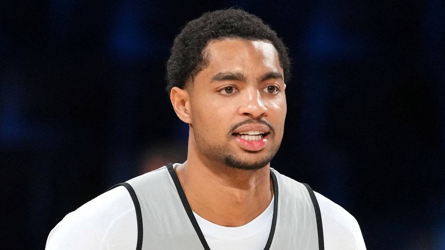 Predicting which Mavericks two-way players will actually crack Dusty May's rotation