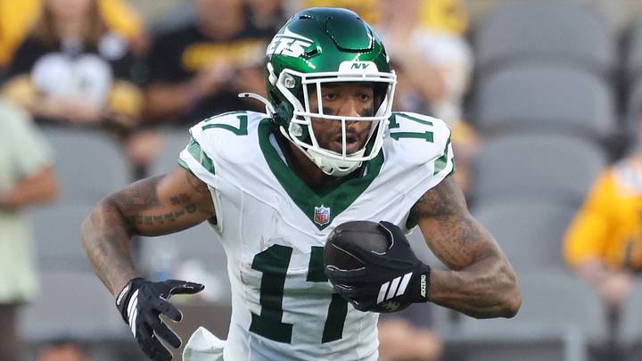 New York Jets wide receiver Tim Patrick New York Jets wide receiver Tim Patrick