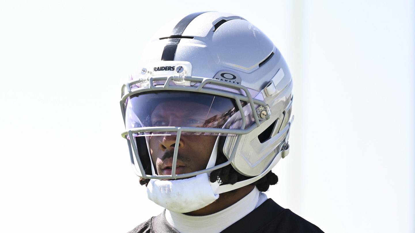 One Hypothetical Trade Could Change Everything for Raiders