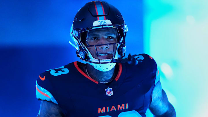 Miami Dolphins TE Darren Waller