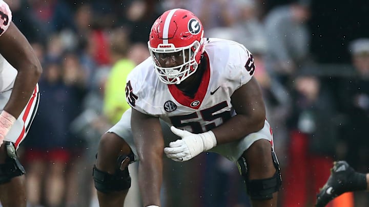 With Drew Dalman scheduled to be a free agent, the Atlanta Falcons could target former Georgia Bulldogs center Jared Wilson in the NFL Draft. With Drew Dalman scheduled to be a free agent, the Atlanta Falcons could target former Georgia Bulldogs center Jared Wilson in the NFL Draft.