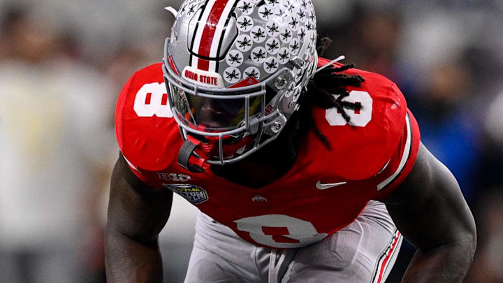 Dec 31, 2025; Arlington, TX, USA; Ohio State Buckeyes linebacker Arvell Reese (8) gets into position during the 2025 Cotton Bowl and quarterfinal game of the College Football Playoff at AT&T Stadium. Mandatory Credit: Jerome Miron-Imagn Images