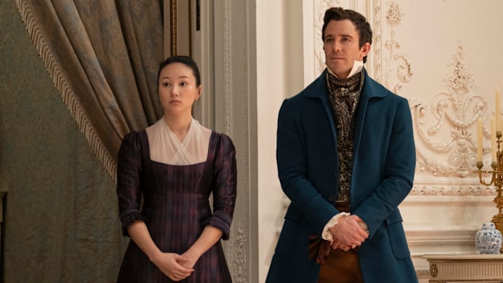 Bridgerton. (L to R) Yerin Ha as Sophie Baek, Luke Thompson as Benedict Bridgerton in episode 404 of Bridgerton