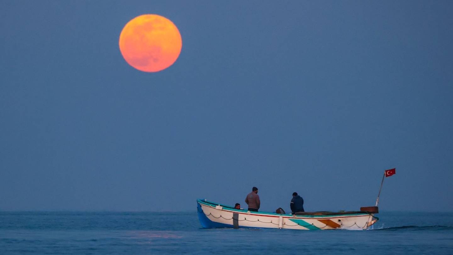 The Spiritual Meaning of August's Sturgeon Moon