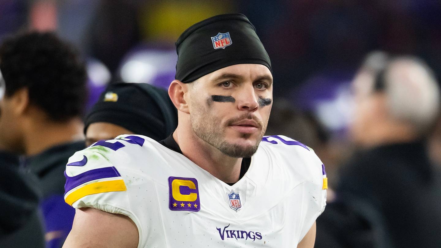 Harrison Smith's uncertain future opens door for Vikings rookie in Brian Flores' defense