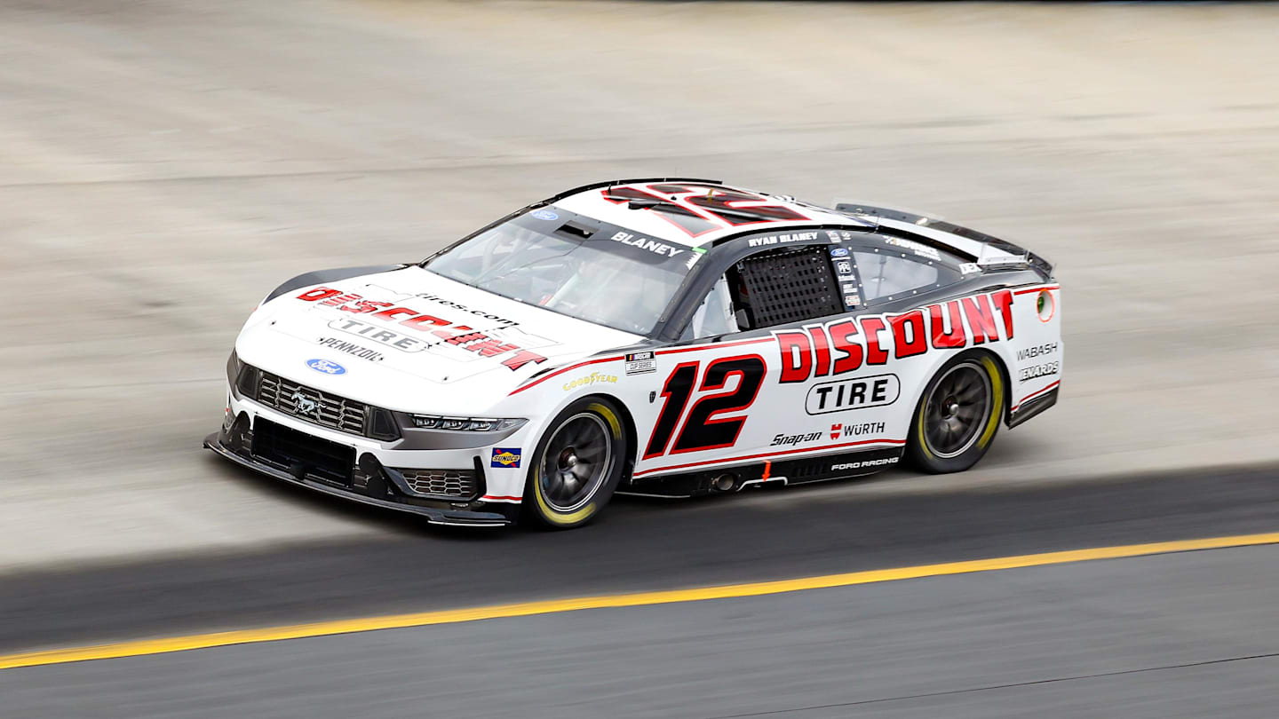 Ryan Blaney Bests Reddick For Pole In Food City 500 at Bristol