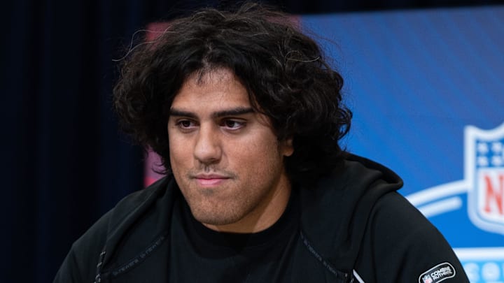 Utah Utes offensive lineman Spencer Fano