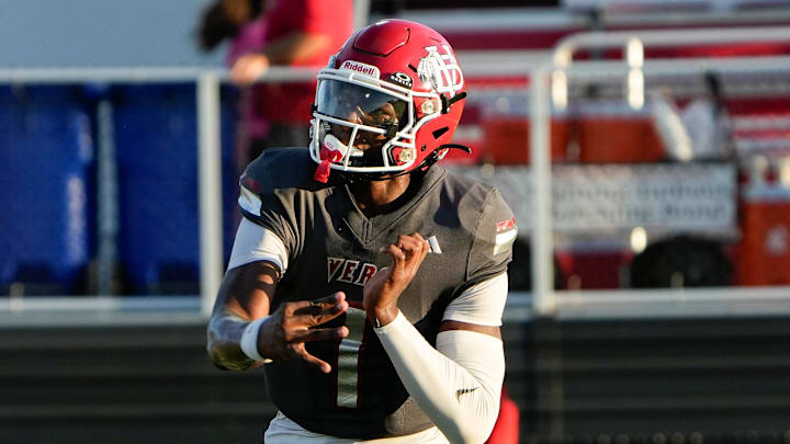 Vero Beach quarterback Champ Monds (1) throws the ball in a football game against Miami Norland, Aug. 15, 2025, at the Citrus Bowl.