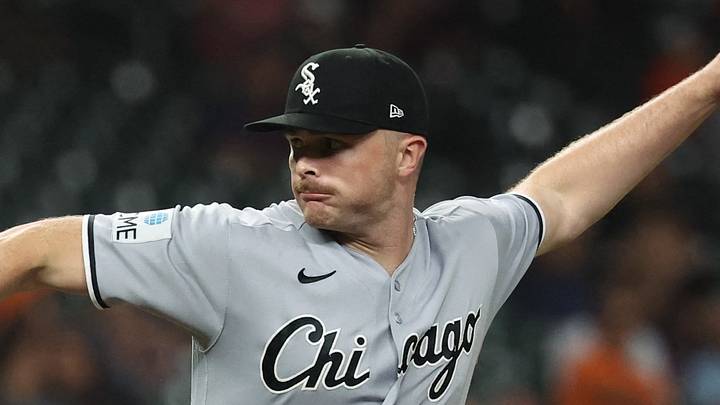 Sep 2, 2026; Houston, Texas, USA; Chicago White Sox pitcher Sean Newcomb (15) throws a pitch during the sixth inning against the Houston Astros at Daikin Park. Mandatory Credit: Troy Taormina-Imagn Images Sep 2, 2026; Houston, Texas, USA; Chicago White Sox pitcher Sean Newcomb (15) throws a pitch during the sixth inning against the Houston Astros at Daikin Park. Mandatory Credit: Troy Taormina-Imagn Images