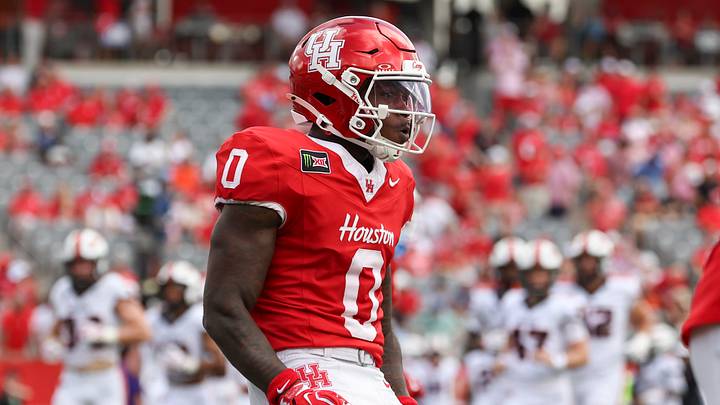 Sep 5, 2026; Houston, Texas, USA; Houston Cougars defensive back Javion White (0) reacts after making a tackle during the first quarter against the Oregon State Beavers at TDECU Stadium. Mandatory Credit: Troy Taormina-Imagn Images Sep 5, 2026; Houston, Texas, USA; Houston Cougars defensive back Javion White (0) reacts after making a tackle during the first quarter against the Oregon State Beavers at TDECU Stadium. Mandatory Credit: Troy Taormina-Imagn Images