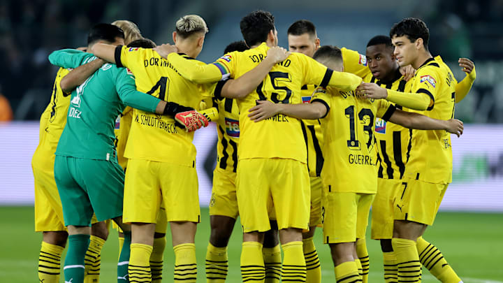 Borussia Dortmund steht aktuell auf Platz 6.
