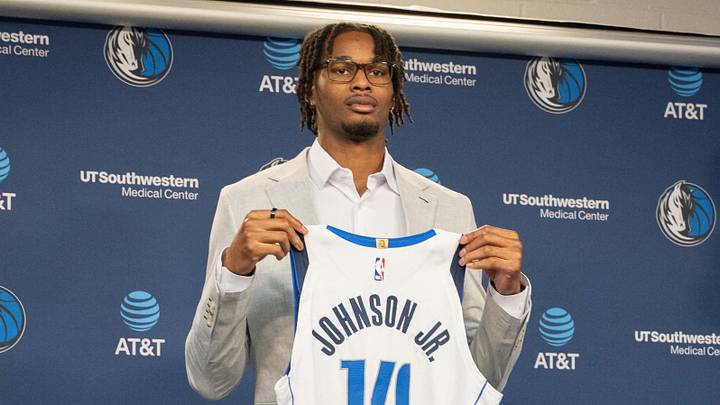 Jun 25, 2026; Dallas, TX, USA; Morez Johnson Jr, the Dallas Mavericks first-round pick in the 2026 NBA draft holds his jersey during an introductory press conference at American Airlines Center. Mandatory Credit: Raymond Carlin III-Imagn Images Jun 25, 2026; Dallas, TX, USA; Morez Johnson Jr, the Dallas Mavericks first-round pick in the 2026 NBA draft holds his jersey during an introductory press conference at American Airlines Center. Mandatory Credit: Raymond Carlin III-Imagn Images
