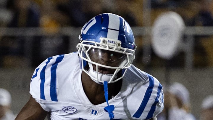 Oct 4, 2025; Berkeley, California, USA; Duke Blue Devils defensive end Vincent Anthony Jr. (7) celebrates his sack of California Golden Bears quarterback Jaron-Keawe Sagapolutele (3) during the second quarter at California Memorial Stadium. Mandatory Credit: D. Ross Cameron-Imagn Images