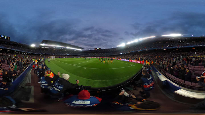FC Barcelona v Club Atletico de Madrid  - UEFA Champions League Quarter Final: First Leg