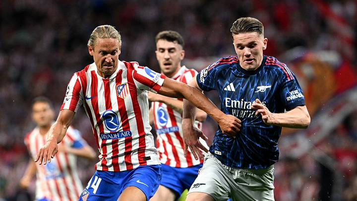 Marcos Llorente et Viktor Gyökeres se disputent un billet pour la finale de Ligue des Champions lors d'Arsenal - Atlético de Madrid
