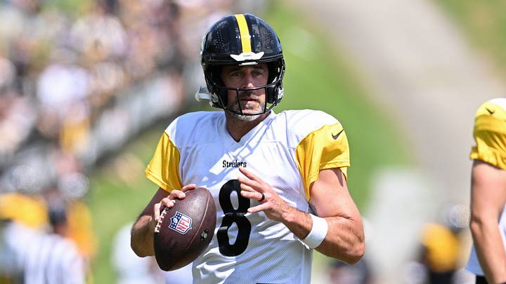 Aug 03, 2026; Latrobe, PA, USA; Pittsburgh Steelers quarterbacks Aaron Rodgers (8) looks to throw a pass as Will Howard (18) watches during a practice session at Training camp at Saint Vincent College. Mandatory Credit: Barry Reeger-Imagn Images Aug 03, 2026; Latrobe, PA, USA; Pittsburgh Steelers quarterbacks Aaron Rodgers (8) looks to throw a pass as Will Howard (18) watches during a practice session at Training camp at Saint Vincent College. Mandatory Credit: Barry Reeger-Imagn Images