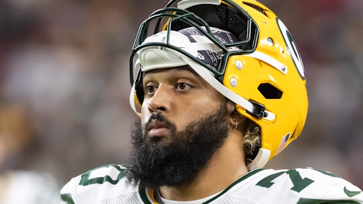 The Green Bay Packers are re-signing offensive lineman Darian Kinnard.