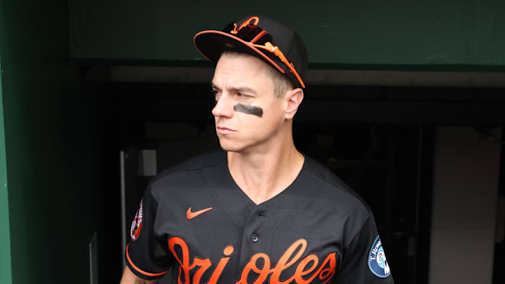 Apr 5, 2026; Pittsburgh, Pennsylvania, USA; Baltimore Orioles right fielder Tyler O'Neill (9) enters the dugout to play the Pittsburgh Pirates at PNC Park. Mandatory Credit: Charles LeClaire-Imagn Images Apr 5, 2026; Pittsburgh, Pennsylvania, USA; Baltimore Orioles right fielder Tyler O'Neill (9) enters the dugout to play the Pittsburgh Pirates at PNC Park. Mandatory Credit: Charles LeClaire-Imagn Images