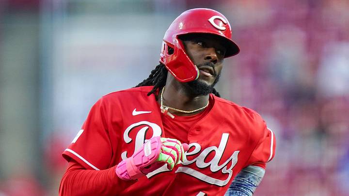 Cincinnati Reds shortstop Elly De La Cruz (44) runs