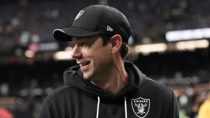 Sep 27, 2026; New Orleans, Louisiana, USA; Las Vegas Raiders head coach Klint Kubiak and quarterbacks coach Mike Sullivan celebreate after defeating the Las Vegas Raiders at Caesars Superdome. Mandatory Credit: Matthew Hinton-Imagn Images Sep 27, 2026; New Orleans, Louisiana, USA; Las Vegas Raiders head coach Klint Kubiak and quarterbacks coach Mike Sullivan celebreate after defeating the Las Vegas Raiders at Caesars Superdome. Mandatory Credit: Matthew Hinton-Imagn Images