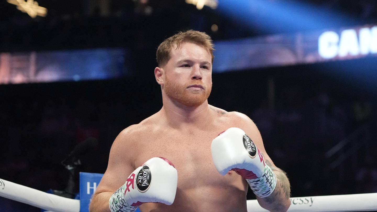 Canelo Alvarez Confirmed to Face World Champion in Boxing Return