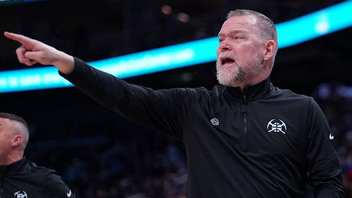 Apr 4, 2025; San Francisco, California, USA; Denver Nuggets head coach Michael Malone yells direction during a game against the Golden State Warriors in the third period at Chase Center. Mandatory Credit: David Gonzales-Imagn Images Apr 4, 2025; San Francisco, California, USA; Denver Nuggets head coach Michael Malone yells direction during a game against the Golden State Warriors in the third period at Chase Center. Mandatory Credit: David Gonzales-Imagn Images