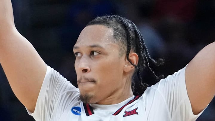 Mar 22, 2025; Wichita, KS, USA; Texas Tech Red Raiders forward Darrion Williams (5) reacts after a play against the Drake Bulldogs during the second half at Intrust Bank Arena. Mandatory Credit: Kirby Lee-Imagn Images Mar 22, 2025; Wichita, KS, USA; Texas Tech Red Raiders forward Darrion Williams (5) reacts after a play against the Drake Bulldogs during the second half at Intrust Bank Arena. Mandatory Credit: Kirby Lee-Imagn Images