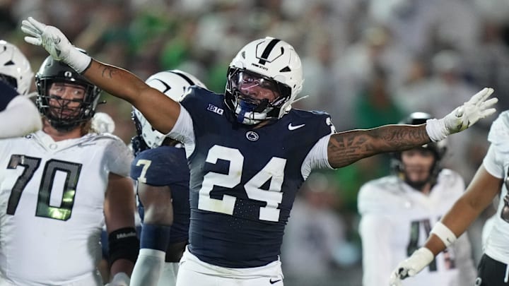 Penn State Nittany Lions linebacker Amare Campbell (24) Penn State Nittany Lions linebacker Amare Campbell (24)