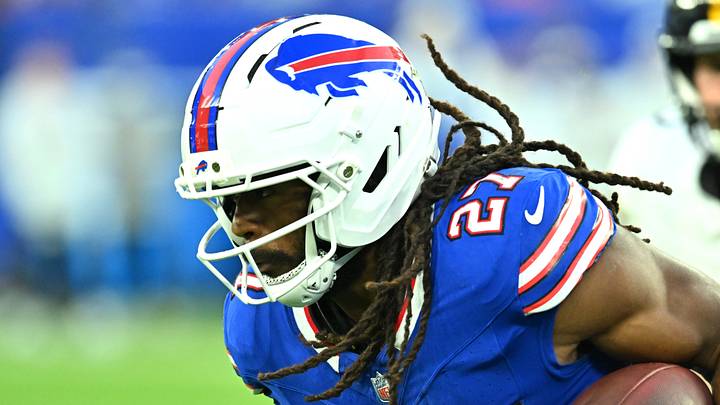 Aug 27, 2026; Orchard Park, New York, USA;  Buffalo Bills running back Ian Wheeler (27) carries the ball against the Pittsburgh Steelers during the first quarter at New Highmark Stadium.  Mandatory Credit: Mark Konezny-Imagn Images