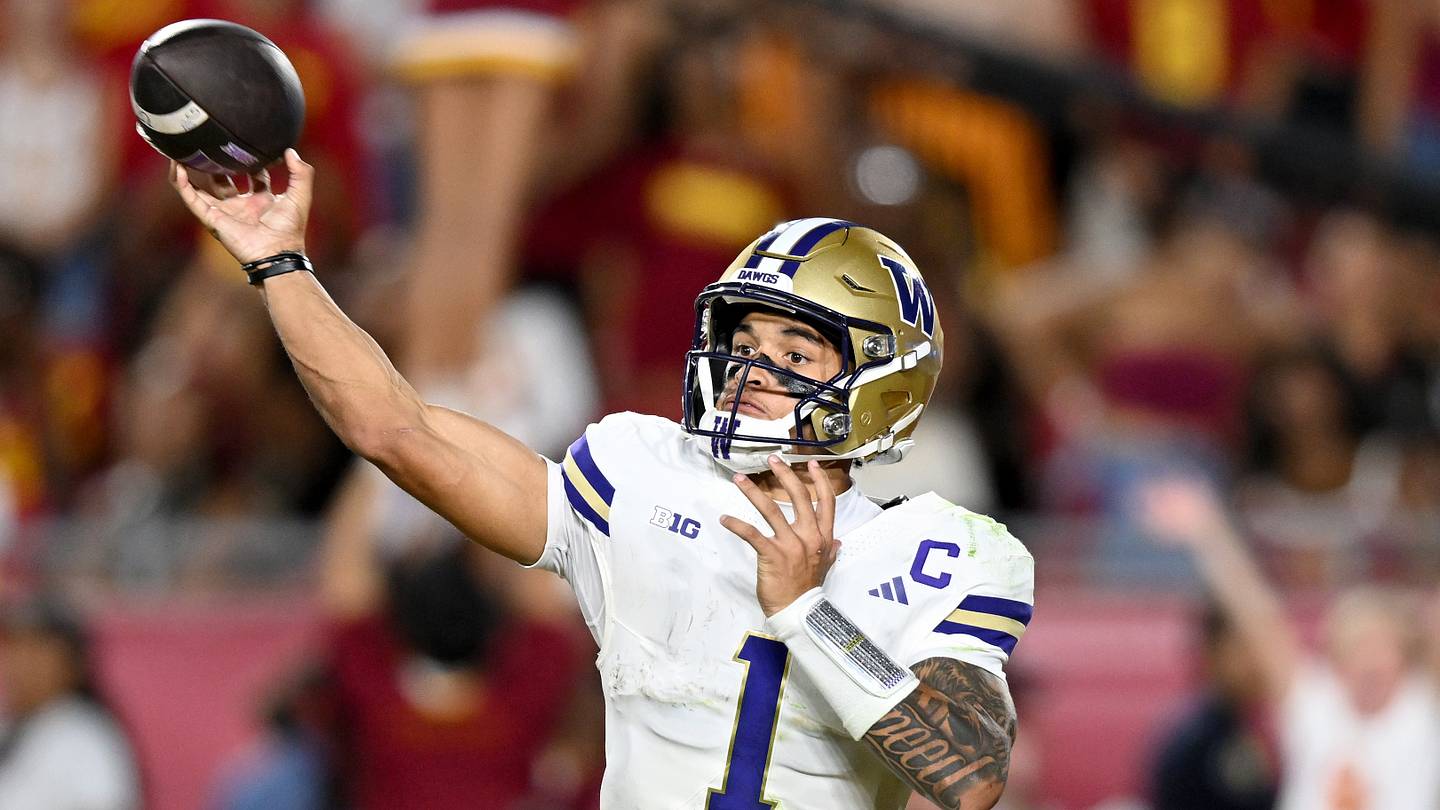 How Iowa Football Gameplans Against Washington's Top Threats