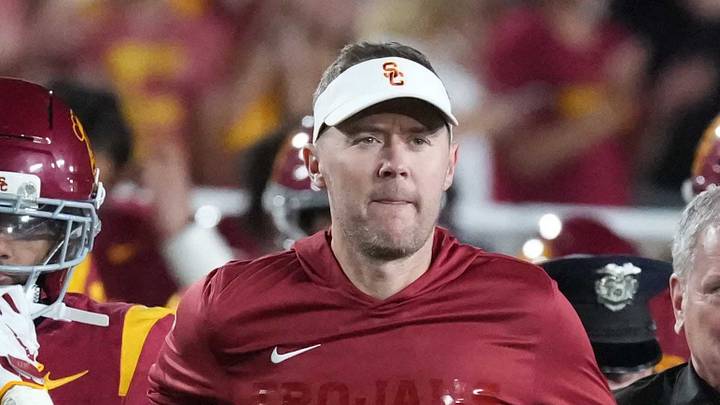 Sep 4, 2026; Los Angeles, California, USA; Southern California Trojans head coach Lincoln Riley leaves the field against the Fresno State Bulldogs in the first half at United Airlines Field at Los Angeles Memorial Coliseum. Mandatory Credit: Kirby Lee-Imagn Images Sep 4, 2026; Los Angeles, California, USA; Southern California Trojans head coach Lincoln Riley leaves the field against the Fresno State Bulldogs in the first half at United Airlines Field at Los Angeles Memorial Coliseum. Mandatory Credit: Kirby Lee-Imagn Images