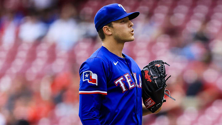 Apr 2, 2025; Cincinnati, Ohio, USA; Texas Rangers starting pitcher Jack Leiter (35) prepares to pitch in the second inning against the Cincinnati Reds at Great American Ball Park