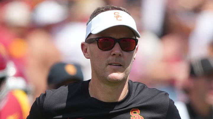 Aug 29, 2026; Los Angeles, California, USA; USC Trojans head coach Lincoln Riley head coach Lincoln Riley Lincoln Riley Riley enters the field before the game against the San José State Spartans at United Airlines Field at Los Angeles Memorial Coliseum. Mandatory Credit: Kirby Lee-Imagn Images Aug 29, 2026; Los Angeles, California, USA; USC Trojans head coach Lincoln Riley head coach Lincoln Riley Lincoln Riley Riley enters the field before the game against the San José State Spartans at United Airlines Field at Los Angeles Memorial Coliseum. Mandatory Credit: Kirby Lee-Imagn Images
