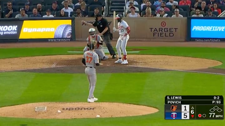 Ron Kulpa was not at his best on Tuesday night. 