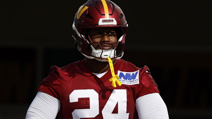 Denver Broncos free agent option Von Miller