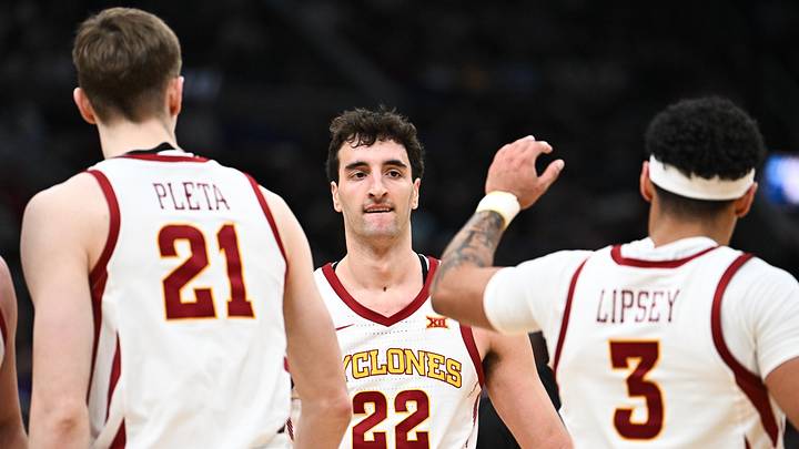 Mar 22, 2026; St. Louis, MO, USA; Iowa State Cyclones forward Milan Momcilovic (22) celebrates with Iowa State Cyclones guard Tamin Lipsey (3) after a play during the second half against the Kentucky Wildcats during a second round game of the men's 2026 NCAA Tournament at Enterprise Center. Mandatory Credit: Jeff Le-Imagn Images